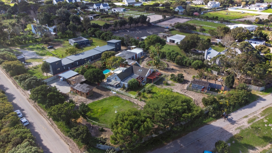 4 Bedroom Property for Sale in Meadowsteads Western Cape